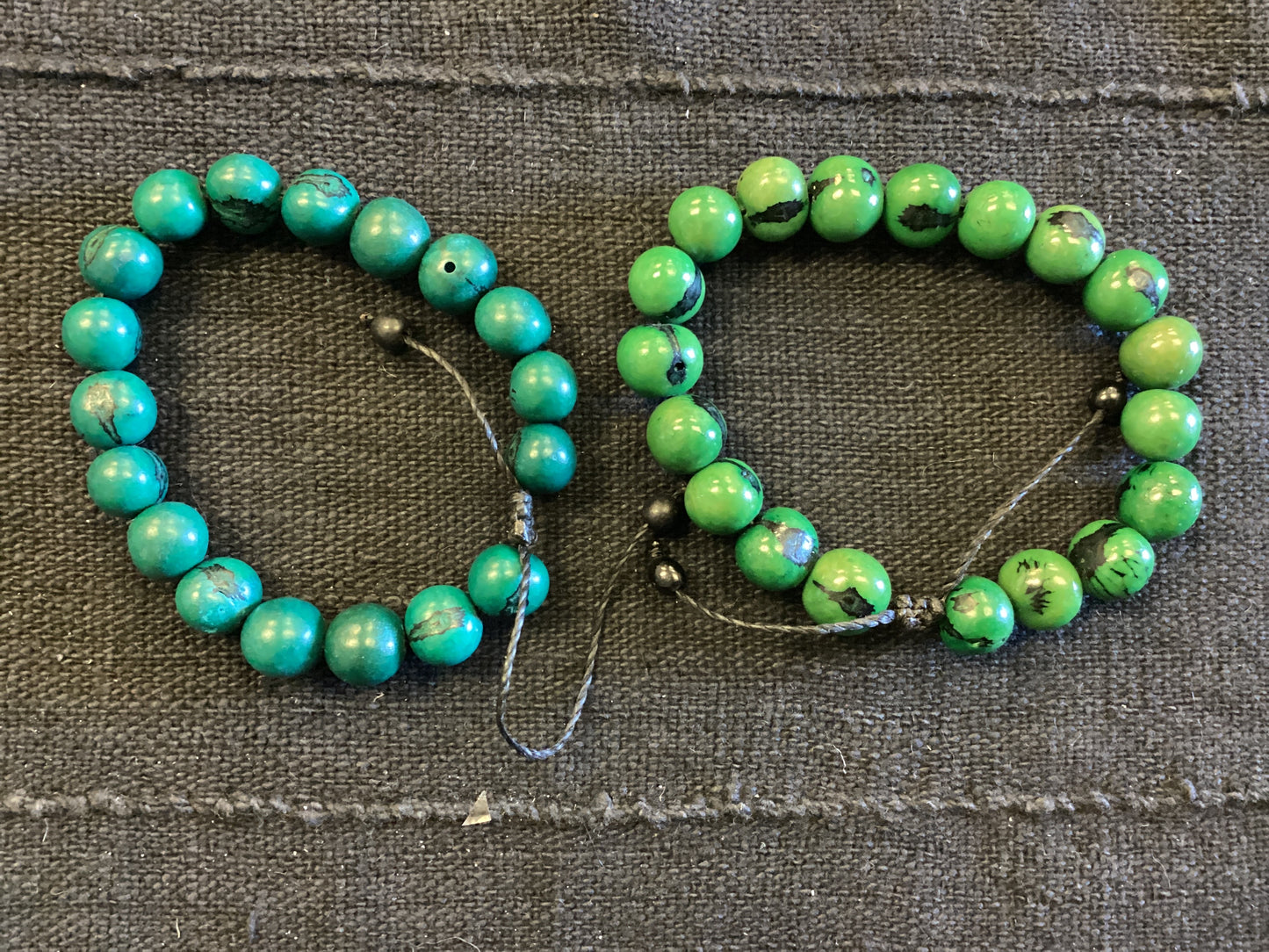 Bolivian açaí bracelets