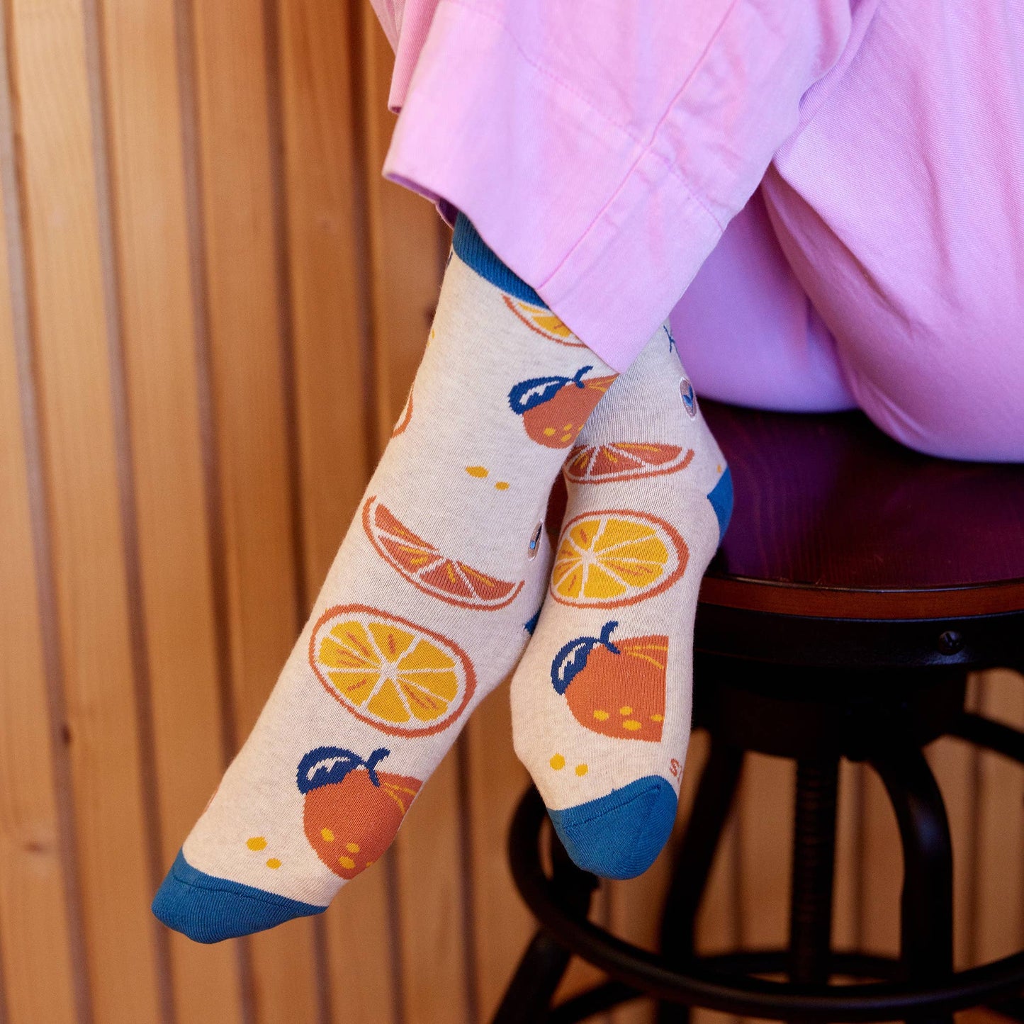 Socks that Plant Trees (Beige Oranges): Medium