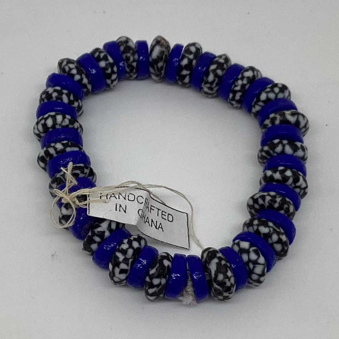 Pulsera elástica de cuentas de vidrio reciclado