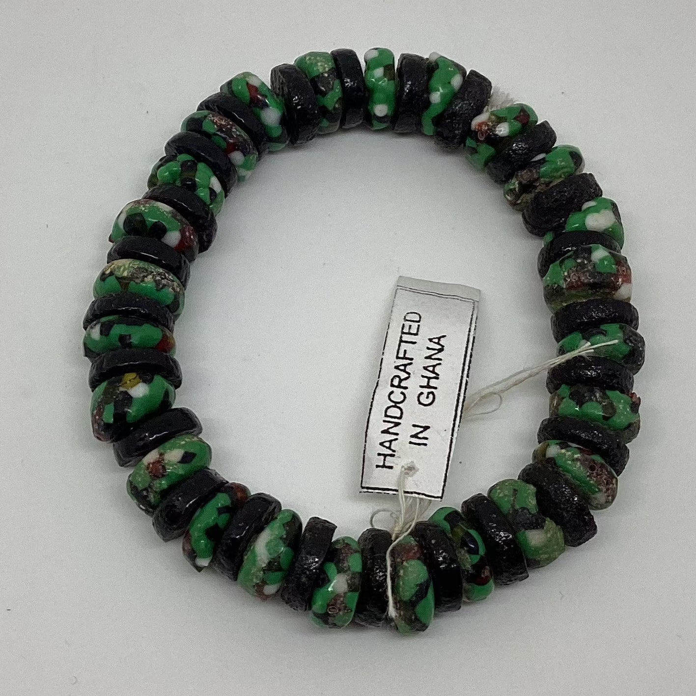 Pulsera elástica de cuentas de vidrio reciclado