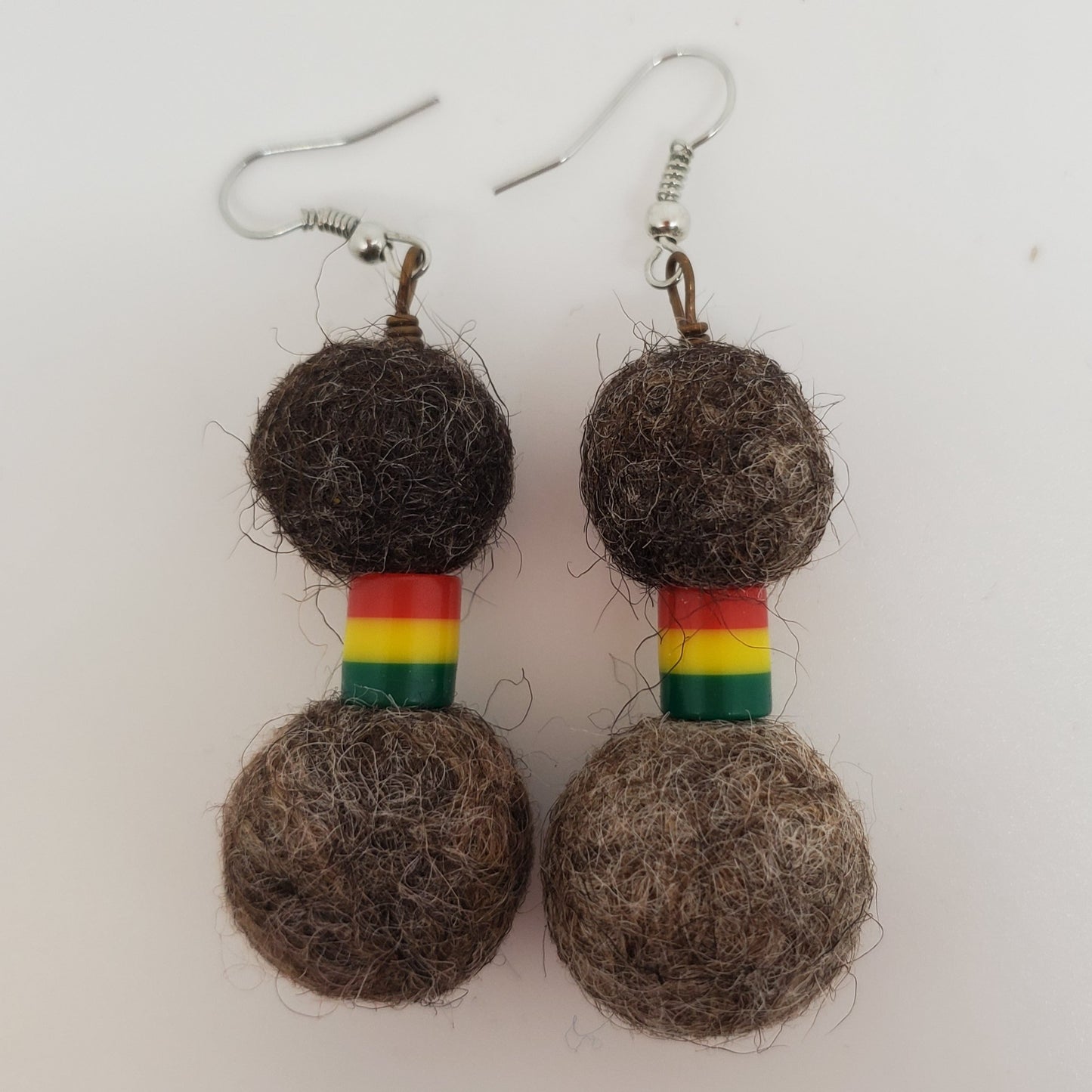 Pendientes Bolivia con Cuentas Ghana
