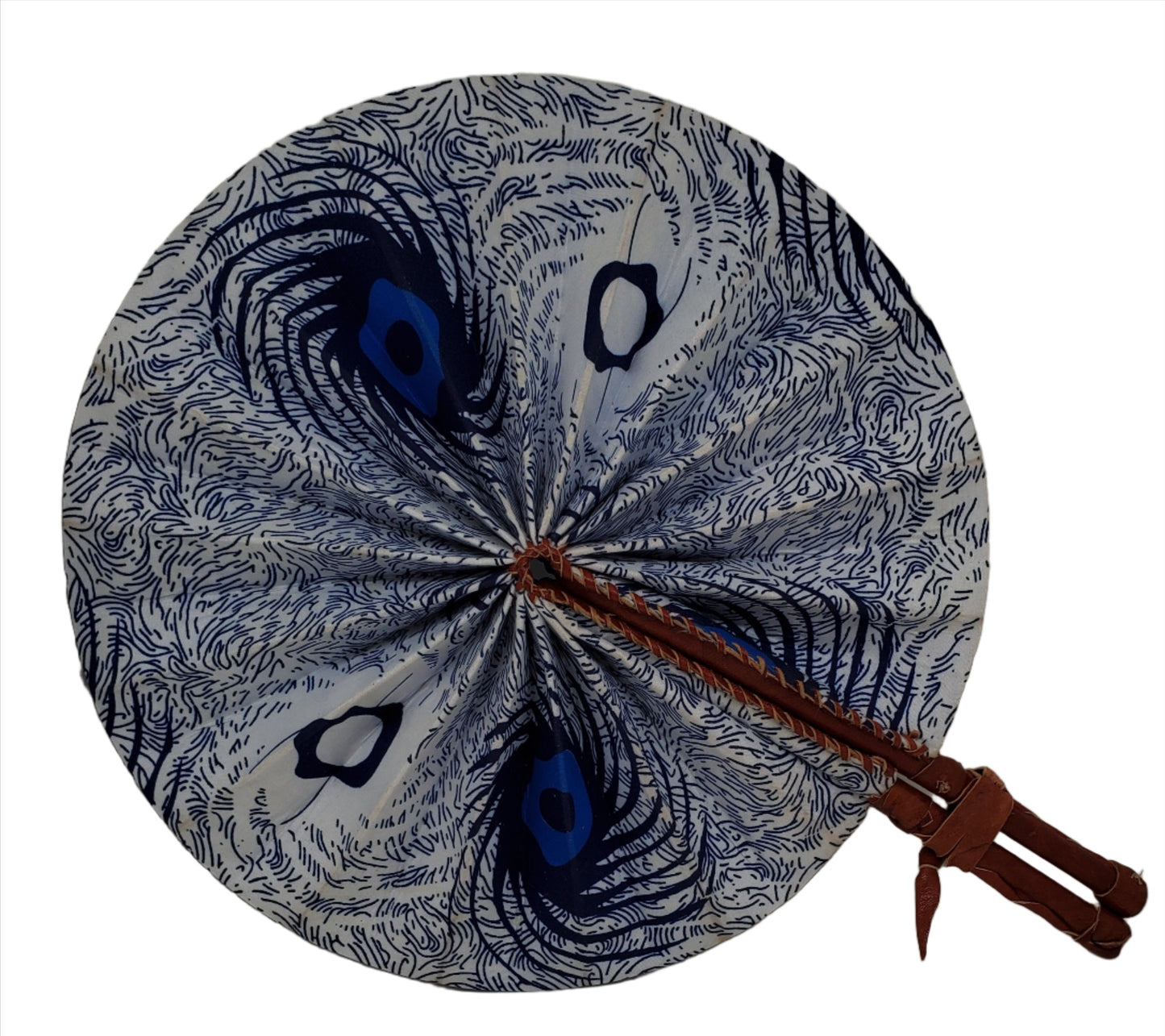 Abanico con estampado de cera africana, hecho a mano en Ghana