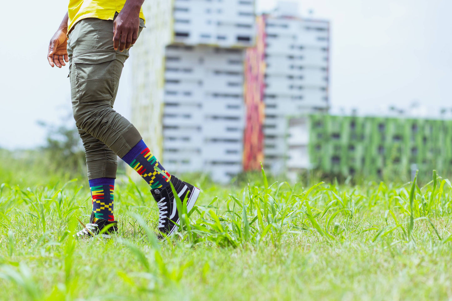Apuskeleke African Kente Socks: Large - US 8-13 (EU 41-46)