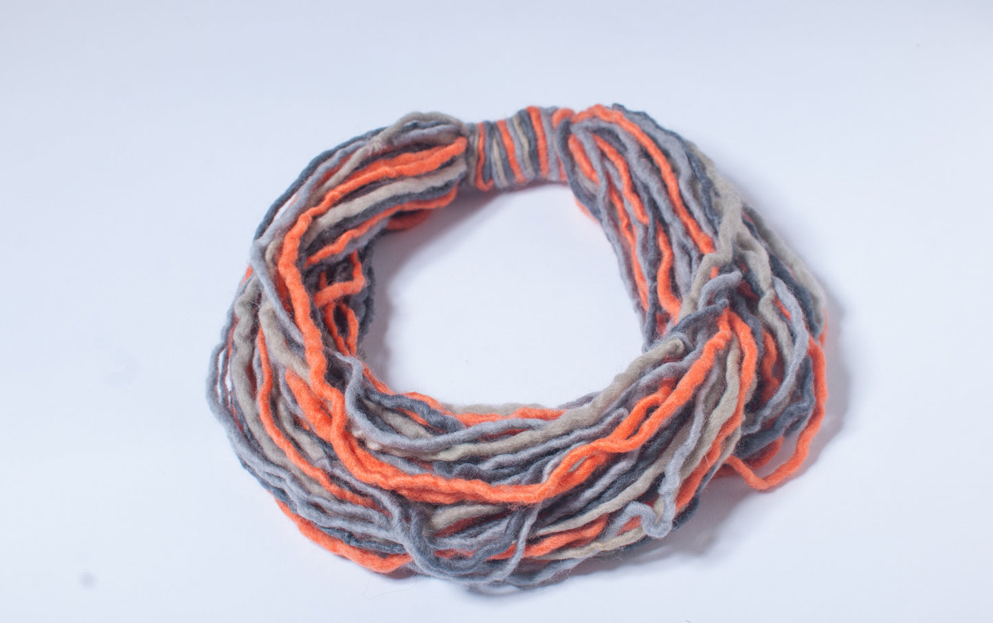 Collar bufanda Mobo