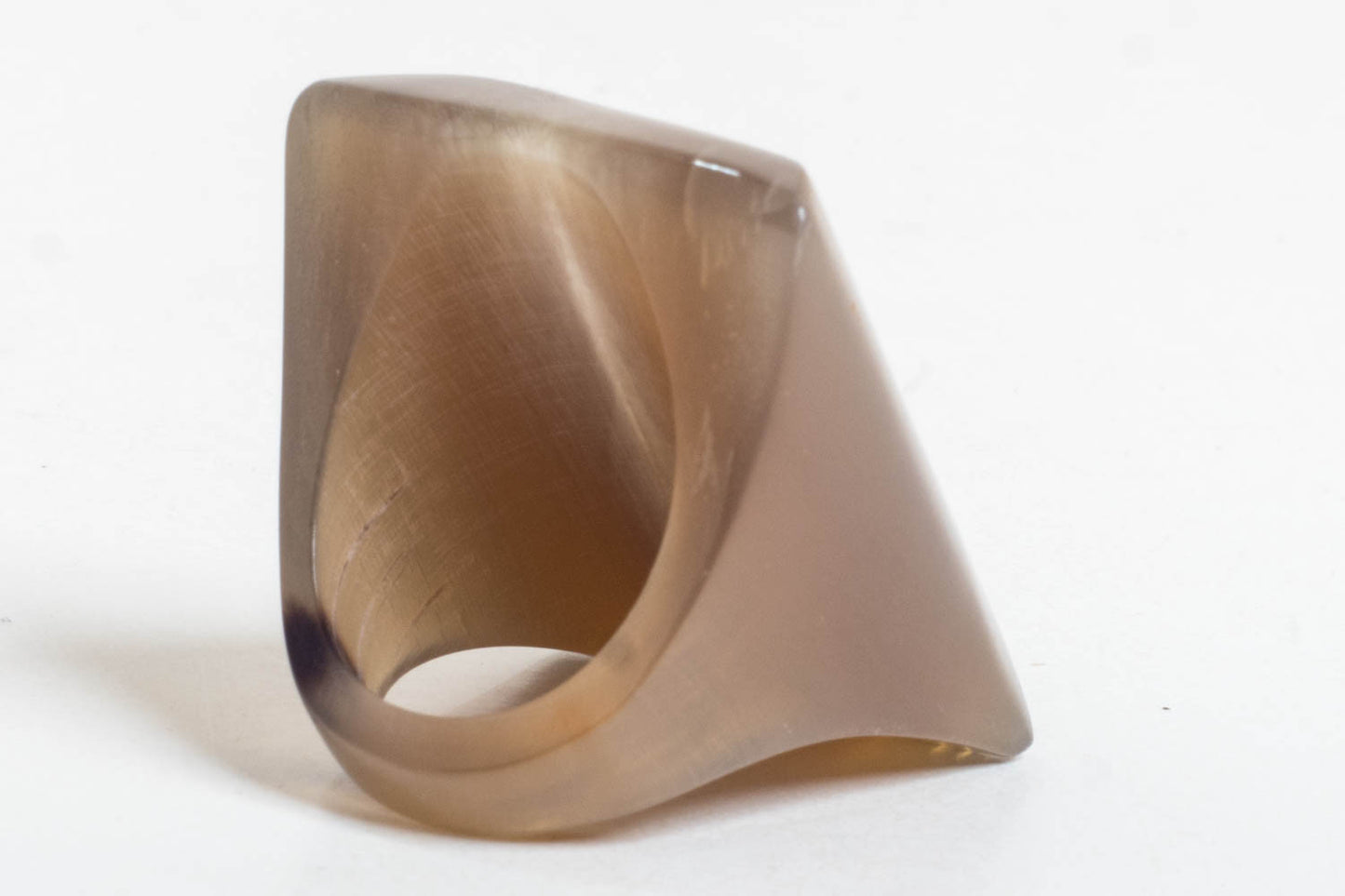 Anillos llamativos