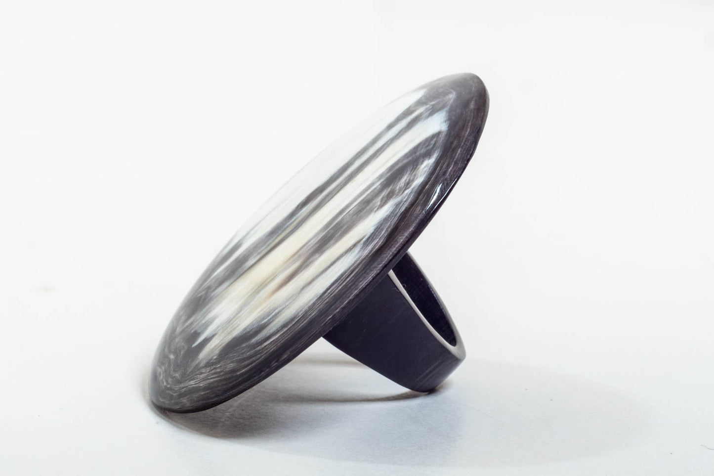 Anillos llamativos