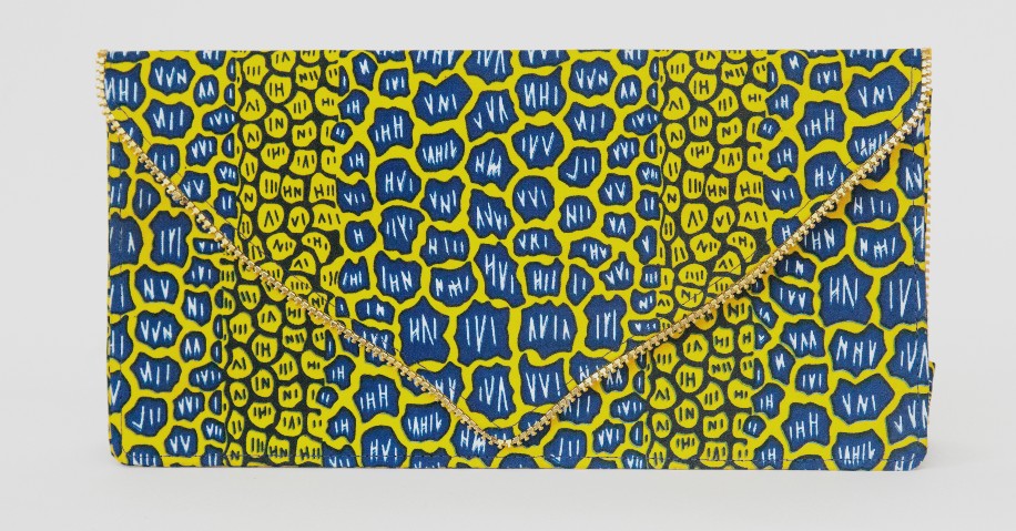 Oversized Clutch Fancy Print