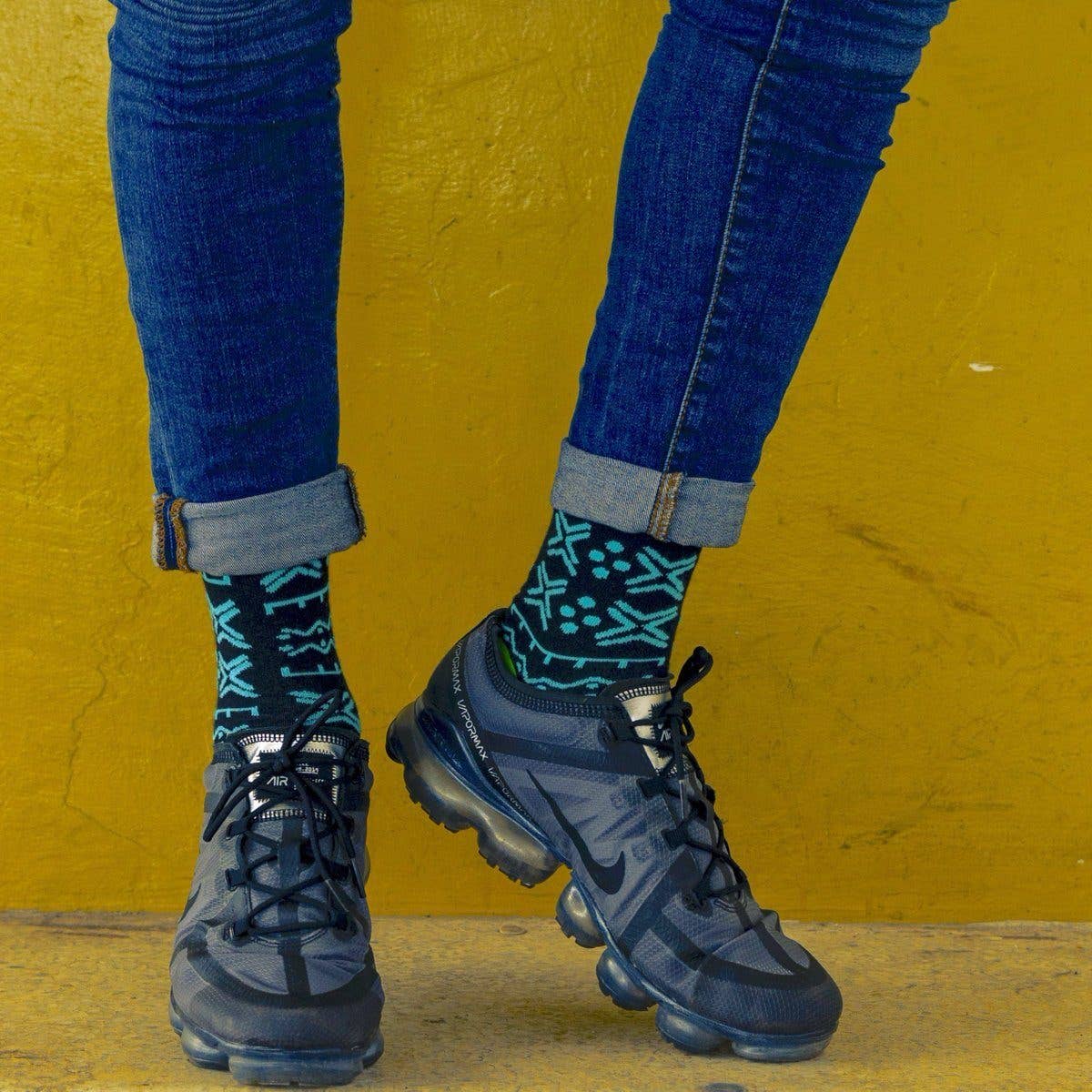 Godiya Mudcloth Socks: Large - US 8-13 (EU 41-46)