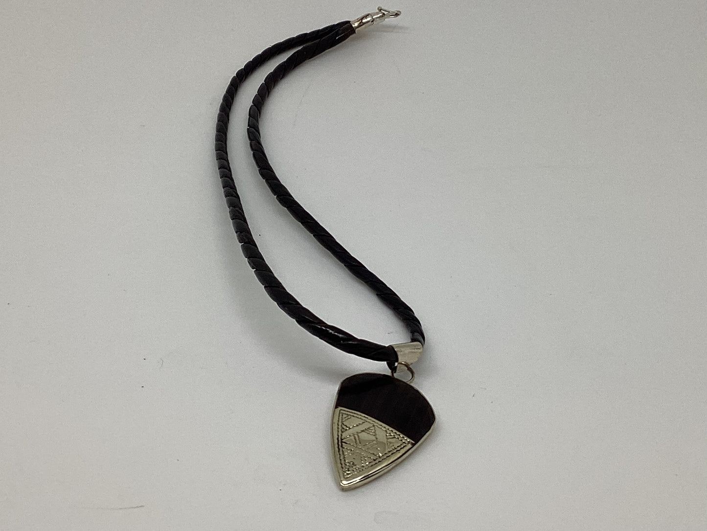 Tuareg ebony small pendant necklace