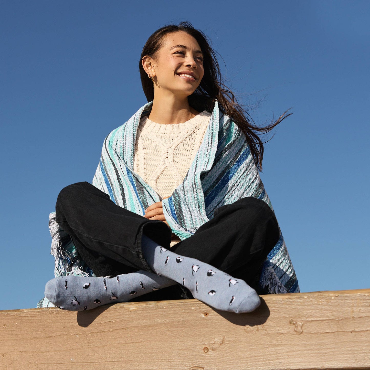 Socks that Protect Penguins (Blue Penguins): Medium