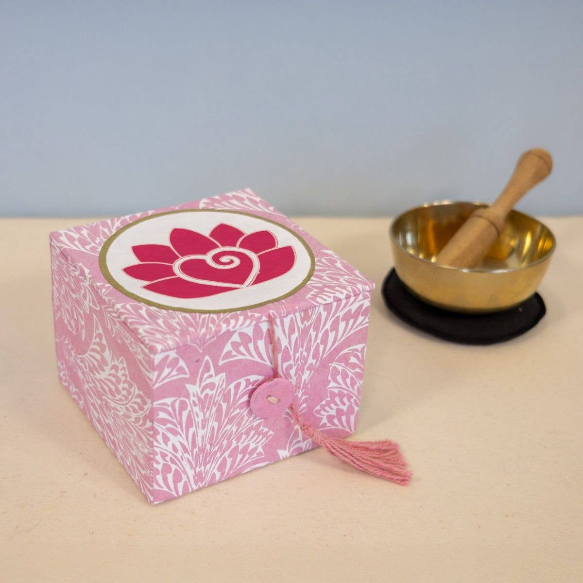 Heart's Desire 3" Meditation Bowl Box