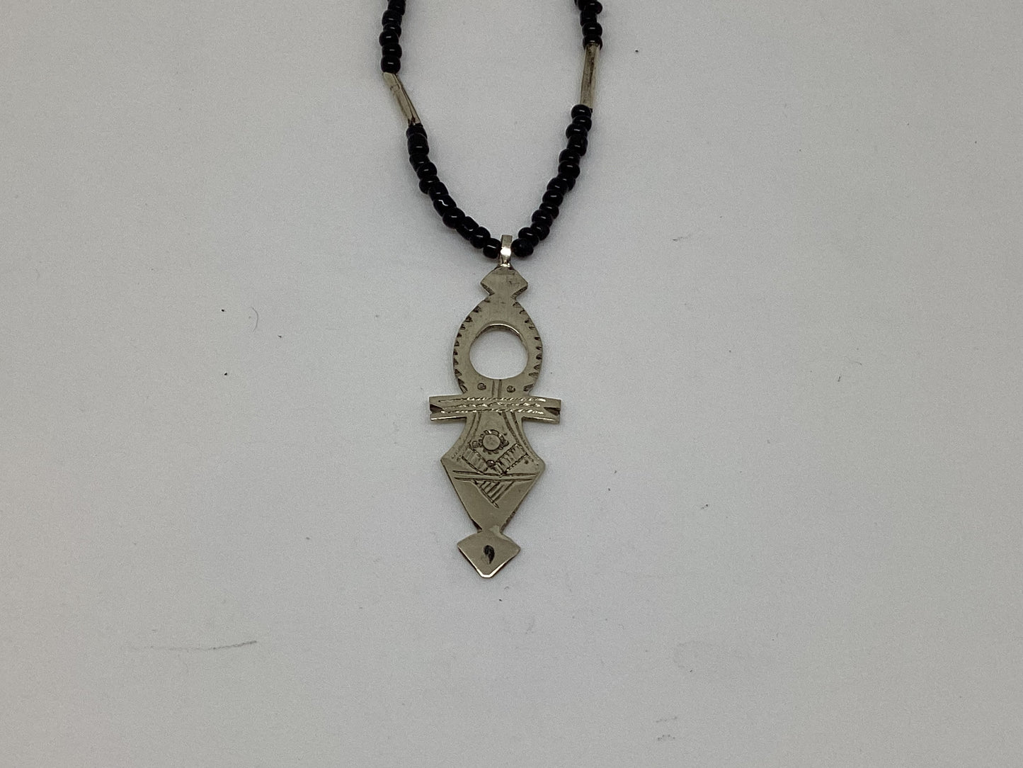 Collar cruz pequeña tuareg