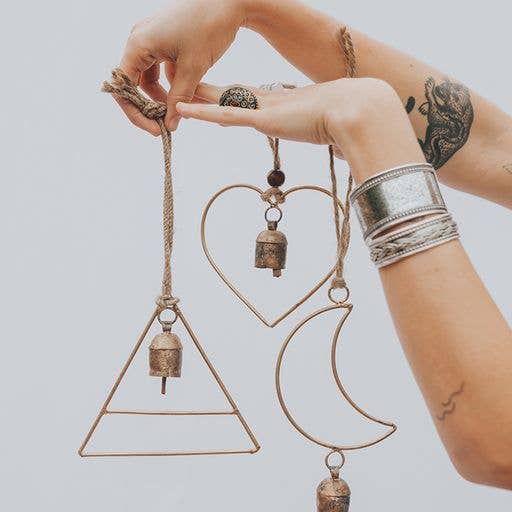 Air Element Heart Bell Wind Chime - Fair Trade Garden