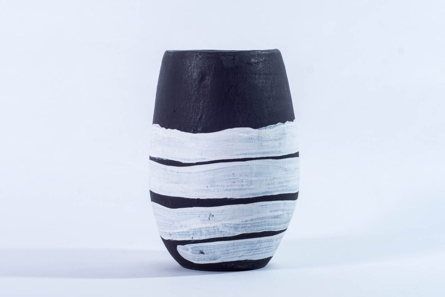 Matamiss Black and White Vase