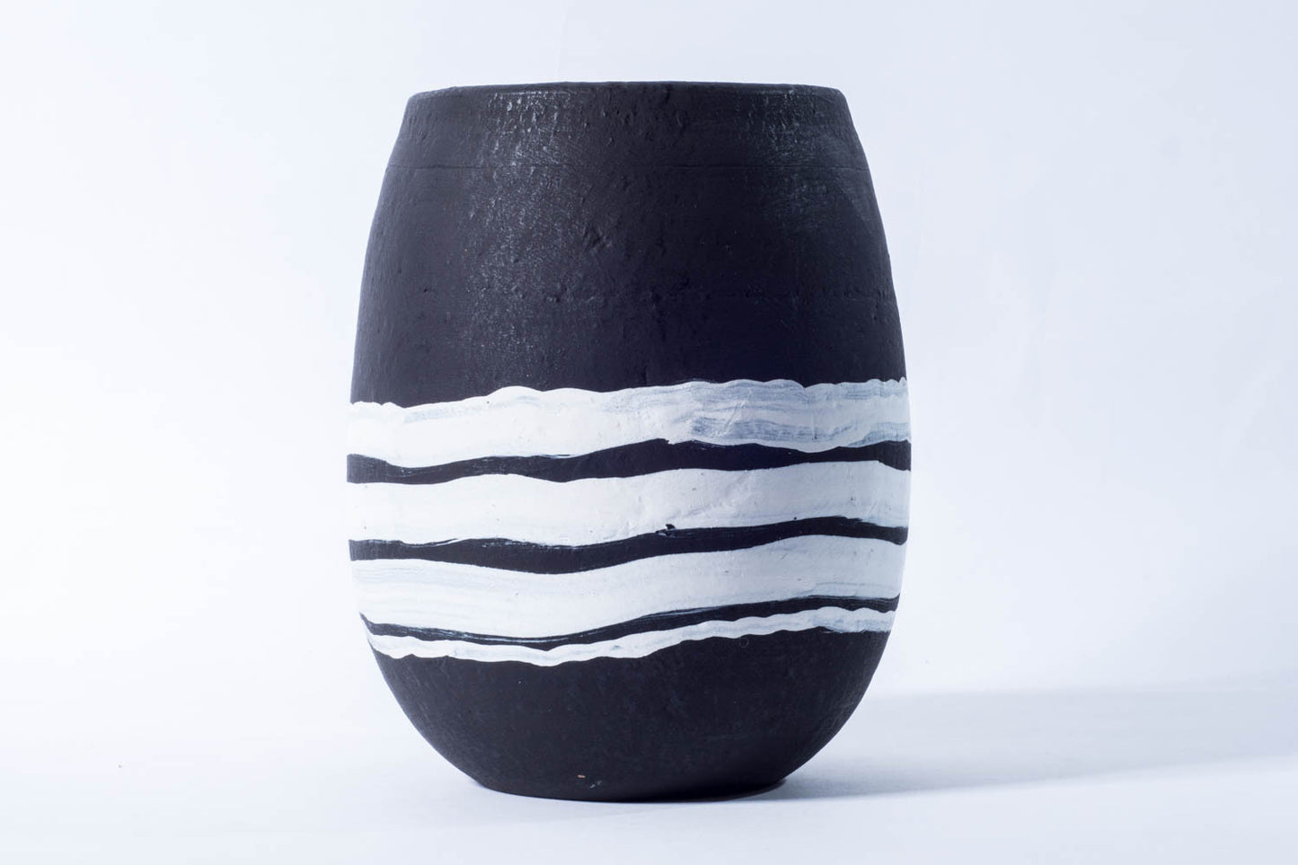 Matamiss Black and White Vase