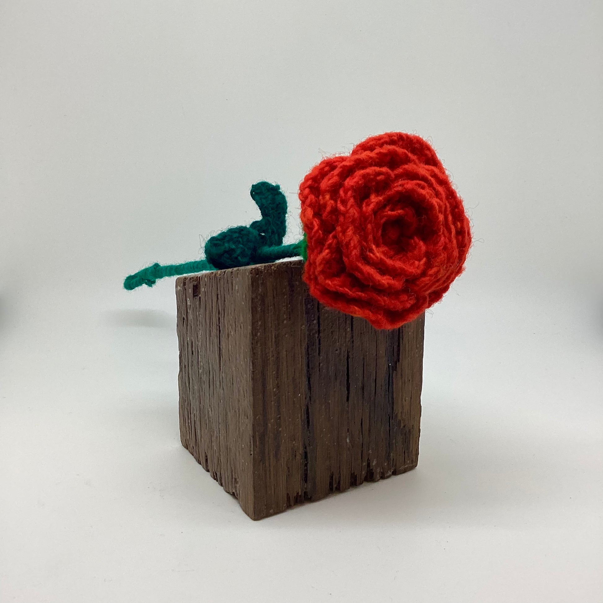 crochet-rose-orange