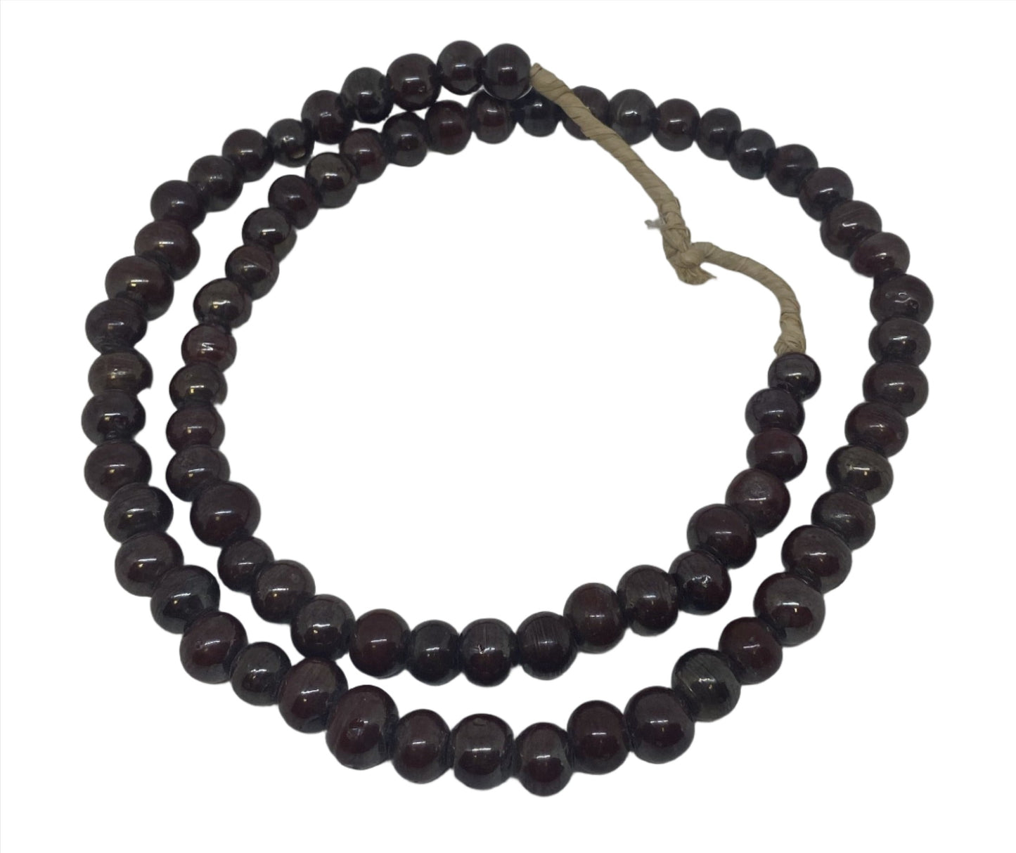Glass bead strand